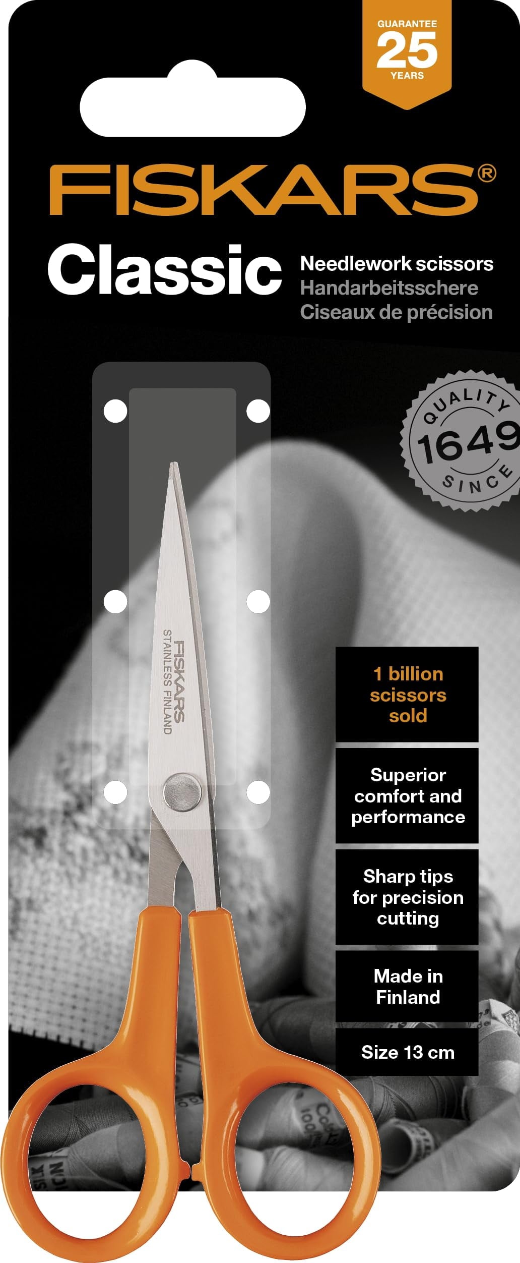 Fiskars Classic Metal Micro-Tip Needlework Scissors, Orange, 5.9 x 1.2 x 12.6 cm