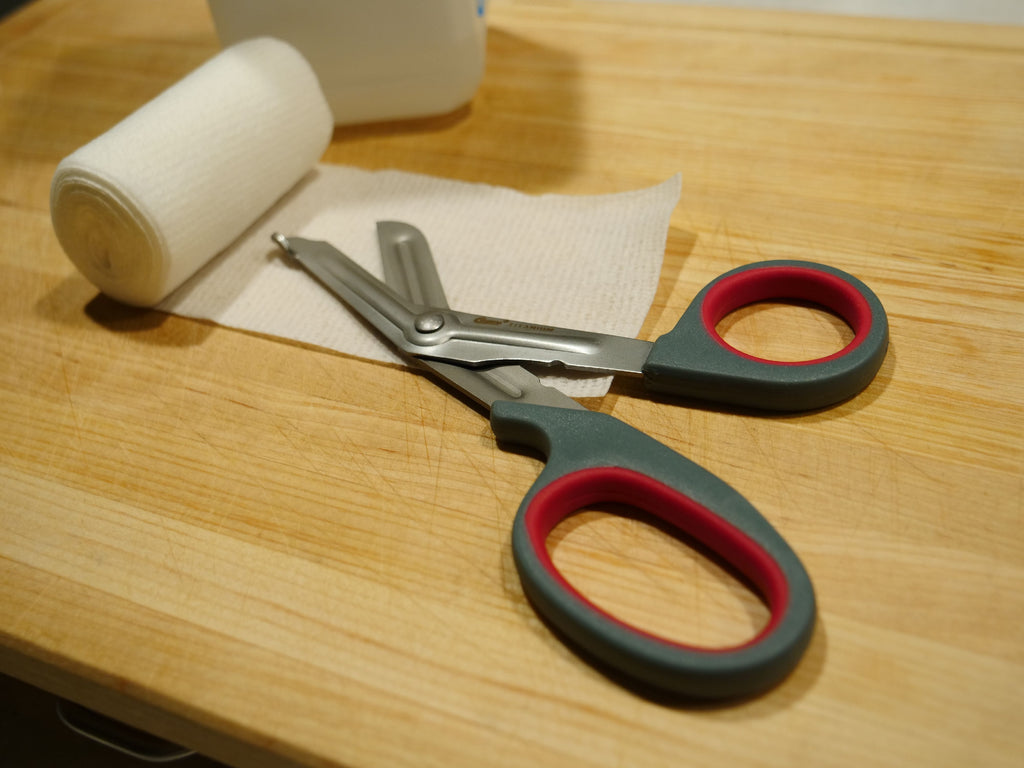 Clauss 7" Titanium Snips