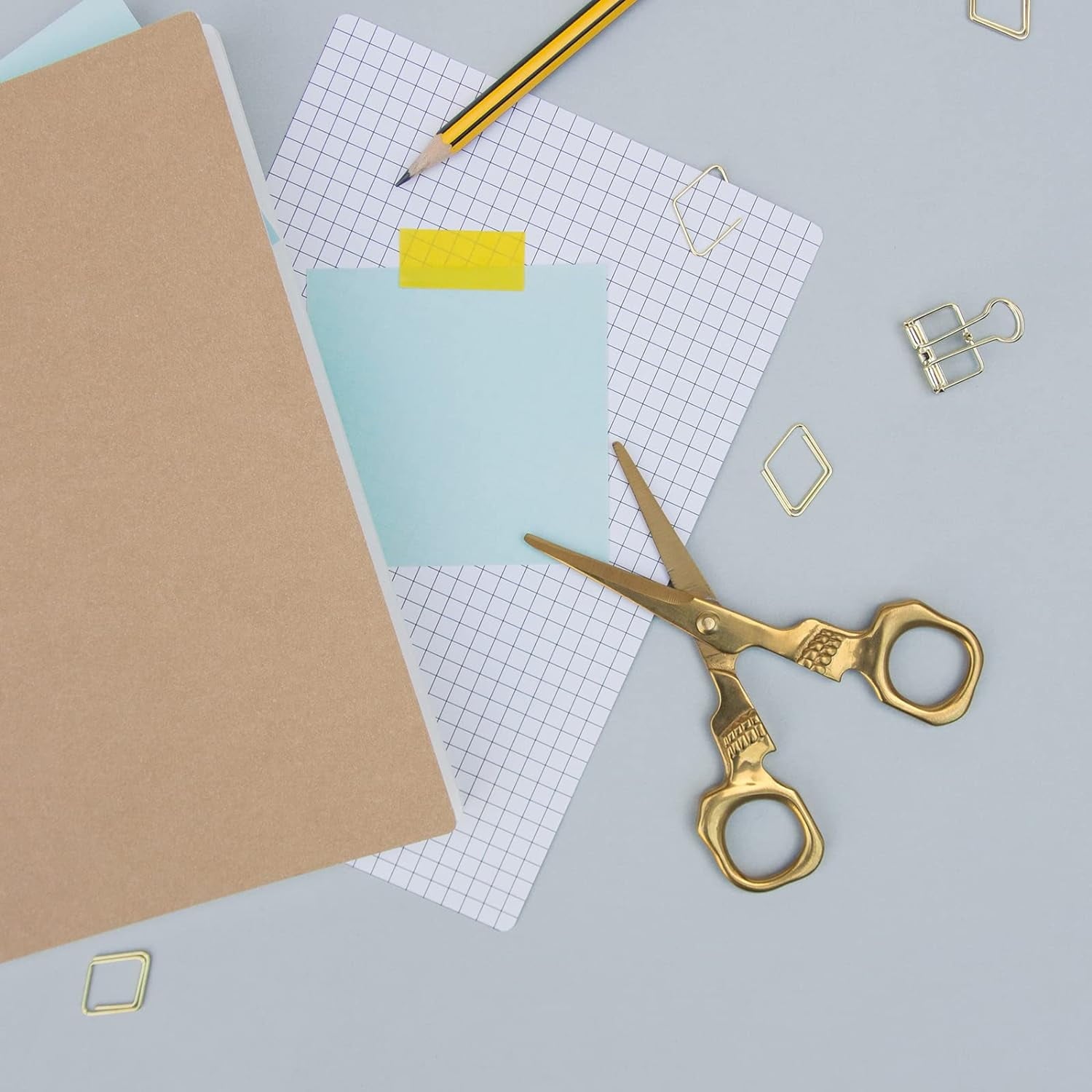 Suck UK Skull Scissor | Gothic Home Decor | Halloween Gothic Desk Accessory