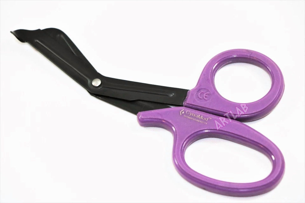 Serrated Fluoride Coated Bandage Utility Shears 7.5" With 1 Reusable Penlight