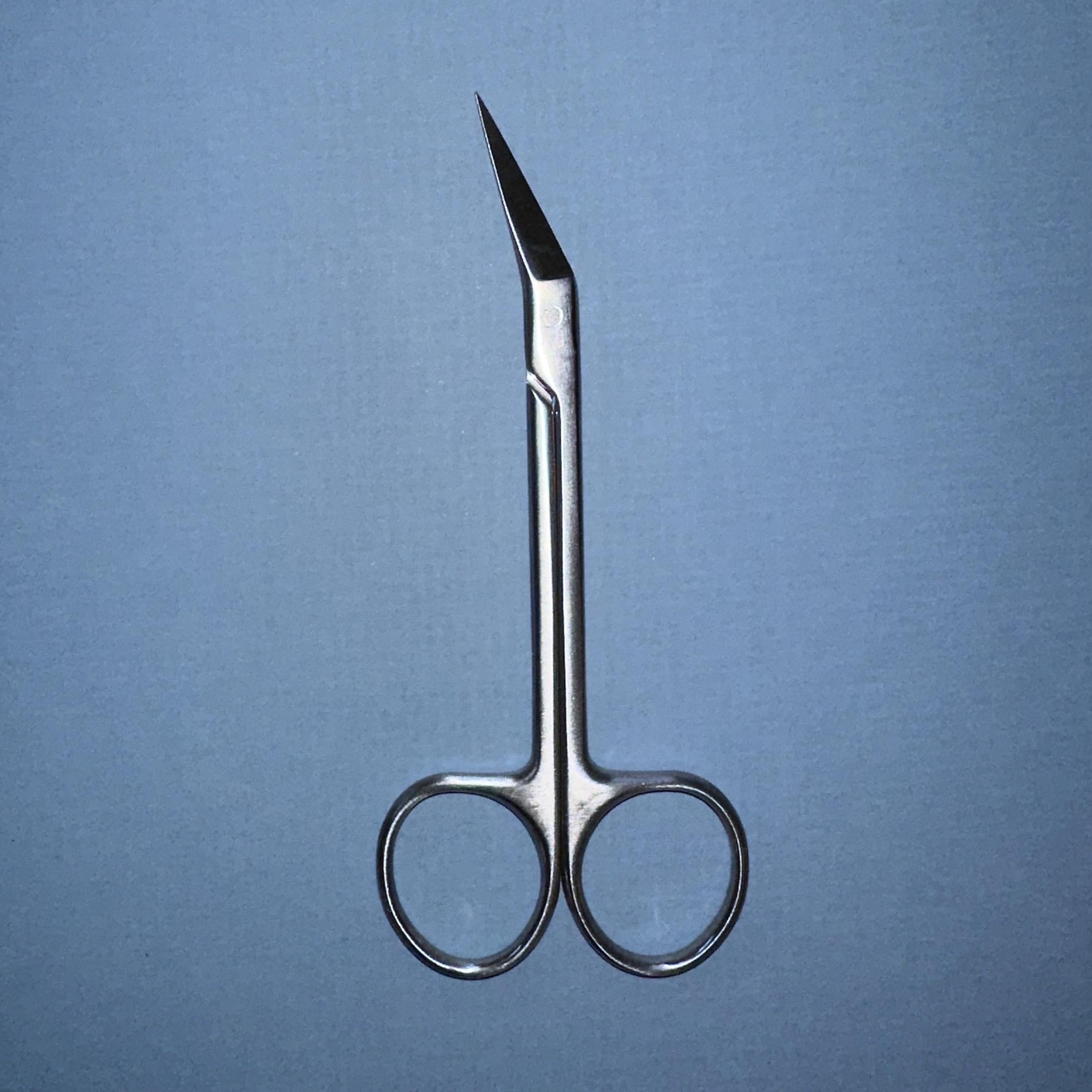 PLASTIC CANVAS SILVER SCISSOR