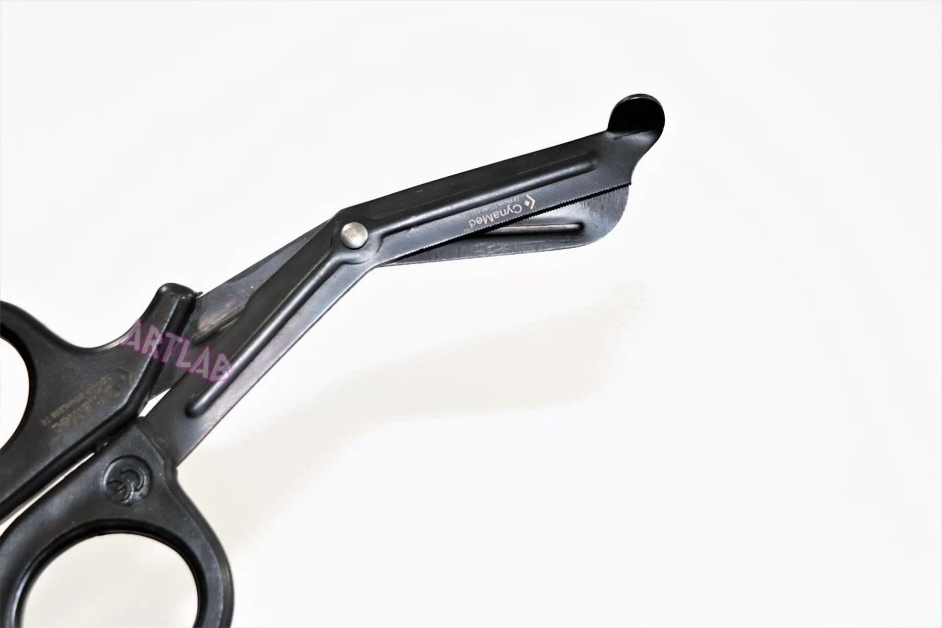 New Non-Stick 7.5" Emt Trauma Utility Bandage Scissors With 1 Reusable Penlight