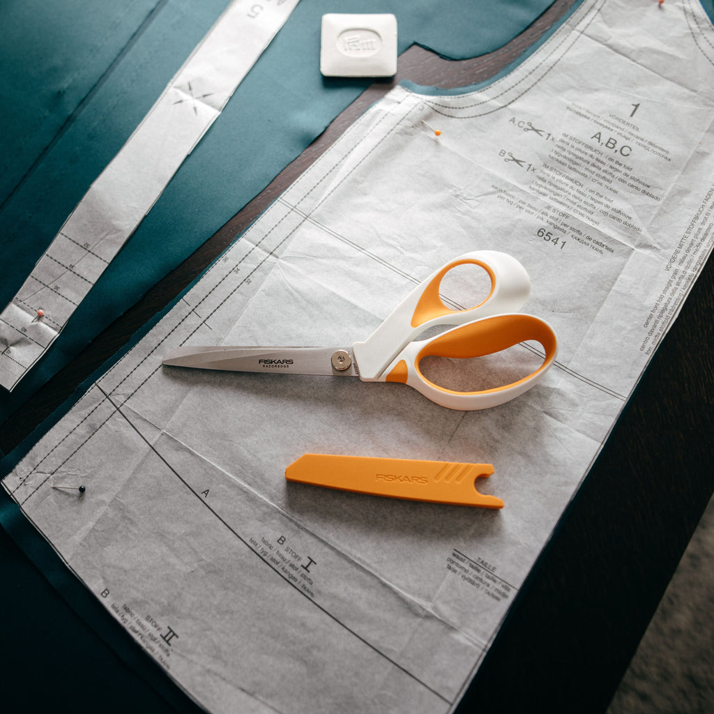 Fiskars 8" Razoredge Softgrip Fabric Scissors, Orange Shears